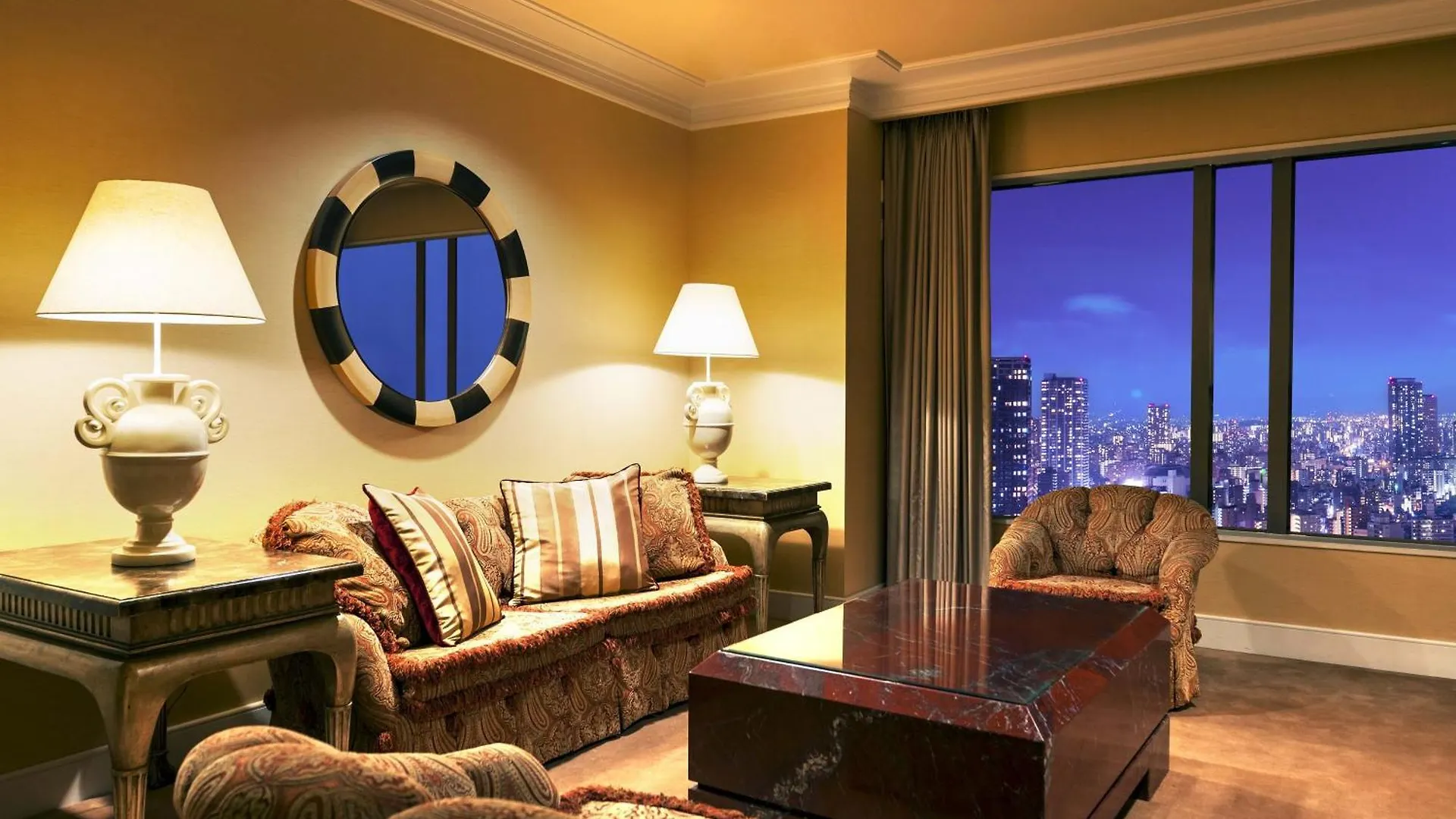 Hotel Hankyu International Osaka Japan